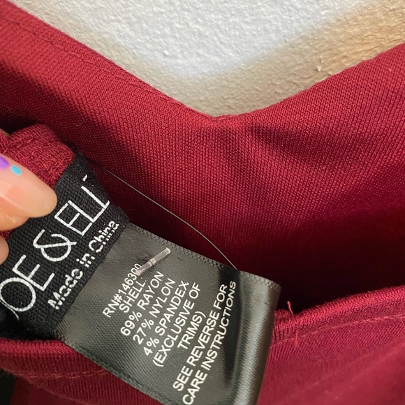👗NWT! Beautiful Joe & Elle knee length, dark red cocktail dress. - Picture 5 of 9